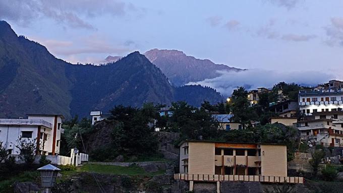 Nature Inn Homestay Joshimath Luaran gambar
